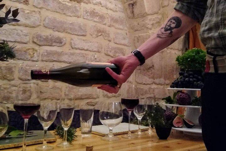 Quartiere del Louvre Parigi Underground Wine and Cheese Pairing Party