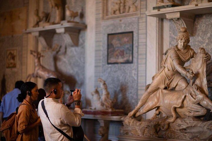 Excursão privada ao Vaticano e à Capela Sistina à noite, guia com melhor classificação