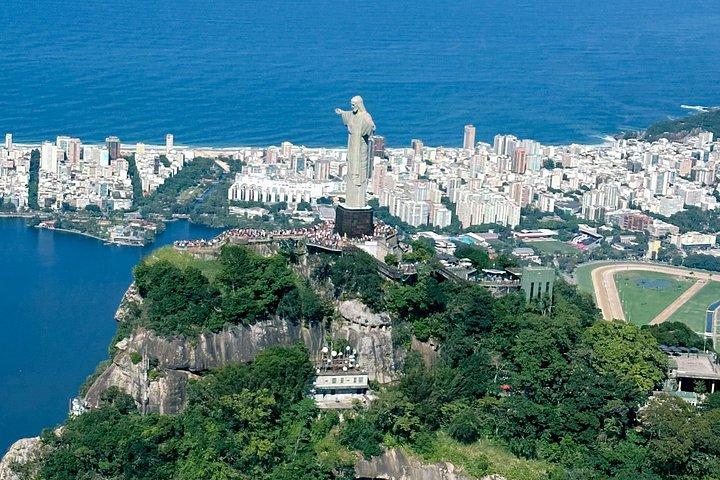 Rio : Helicopter tour at Christ the Redeemer - 30 minutes
