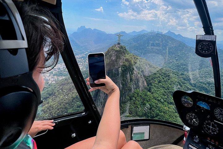 Rio : Helicopter tour at Christ the Redeemer - 30 minutes