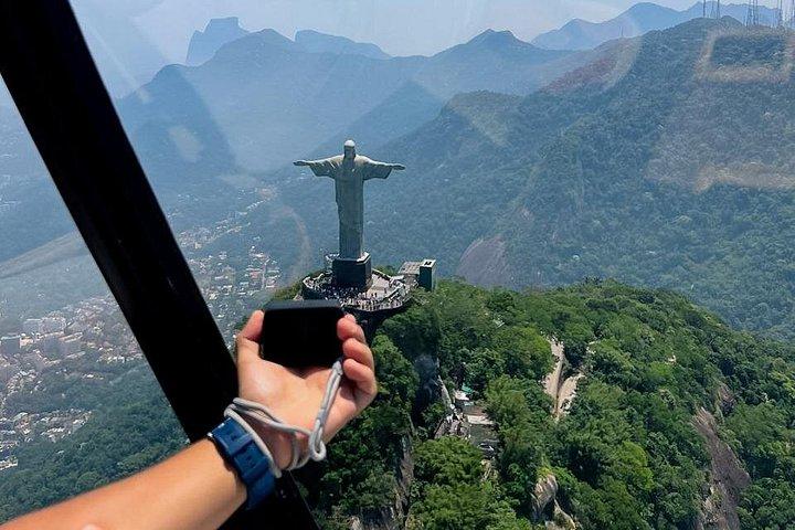 Rio : Helicopter tour at Christ the Redeemer - 30 minutes