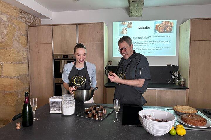 Oplev bagning Canele og Madeleine i Bordeaux