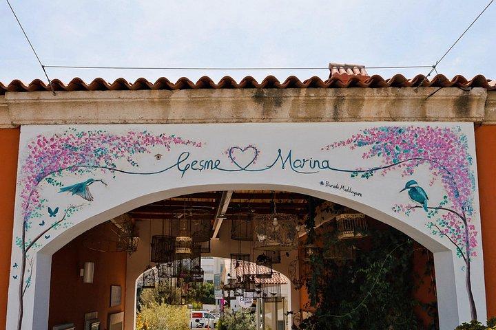 Alaçatı & Çeşme Chill Tour: Vibras, calles e instantáneas