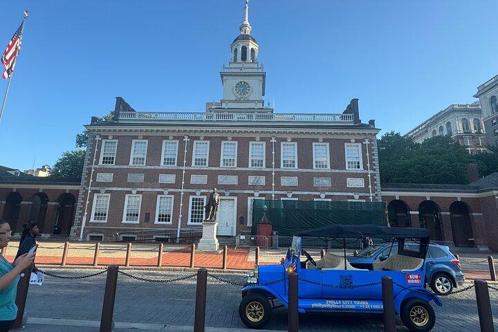 Esplora Philadelphia in auto d'epoca o carrello elettrico