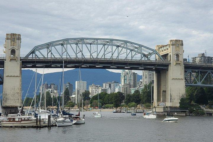 Vancouver Walking Tour: Self-Guided City Game