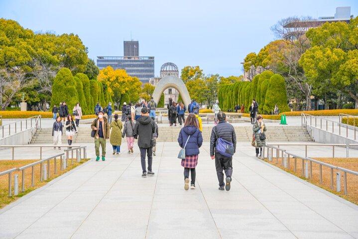 厳島神社＆フェリーで行く広島・宮島日帰り旅行