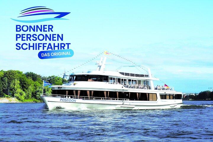 Recorrido turístico en barco desde Bonn a orillas del Rin hasta Linz