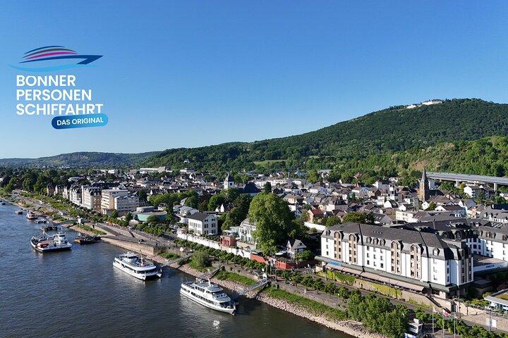 Recorrido turístico en barco desde Bonn a orillas del Rin hasta Linz