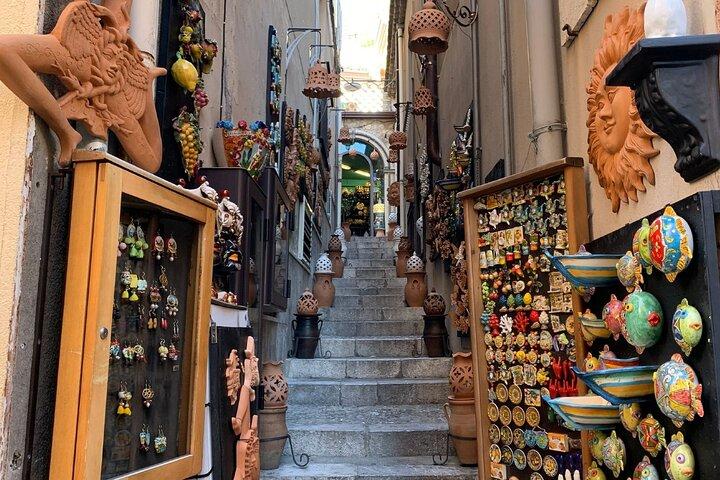 Taormina: Transferência privada de ida e volta a partir de Messina