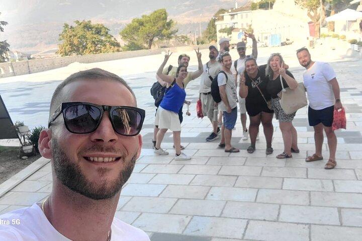 Rondleiding Gjirokaster, Blue Eye & Lekursi Castle