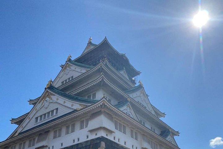Osaka Private local Tour with Castle & Local Temple