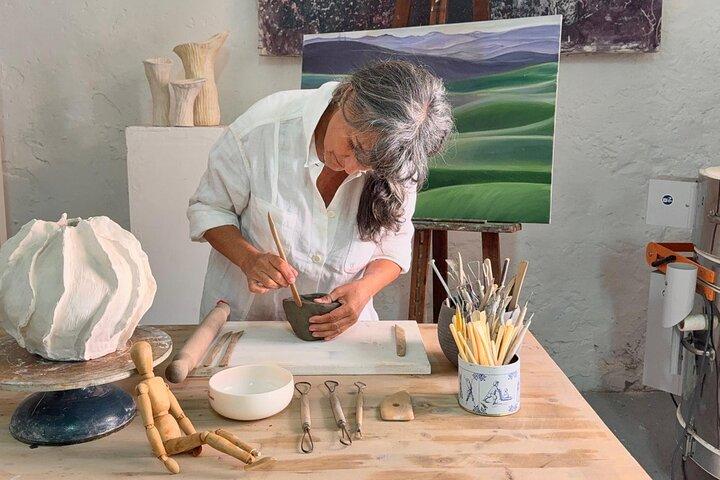 Workshop de cerâmica com artista local