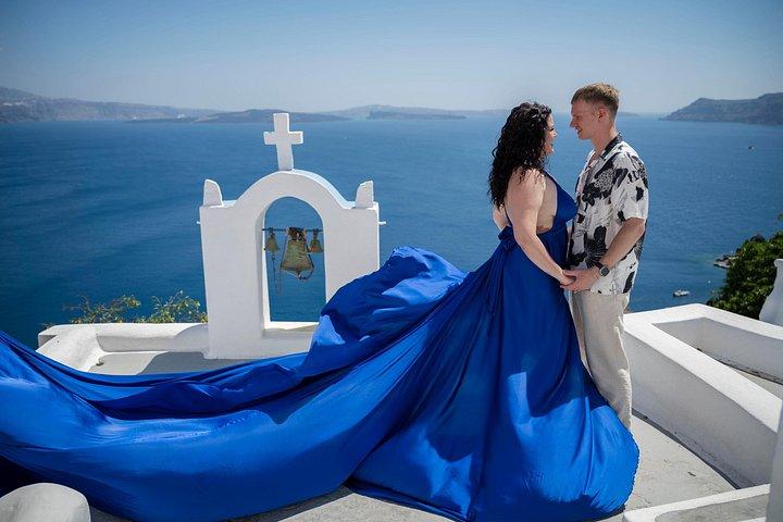 フライングドレス撮影 santorini Oia (スキップ・ザ・ライン)