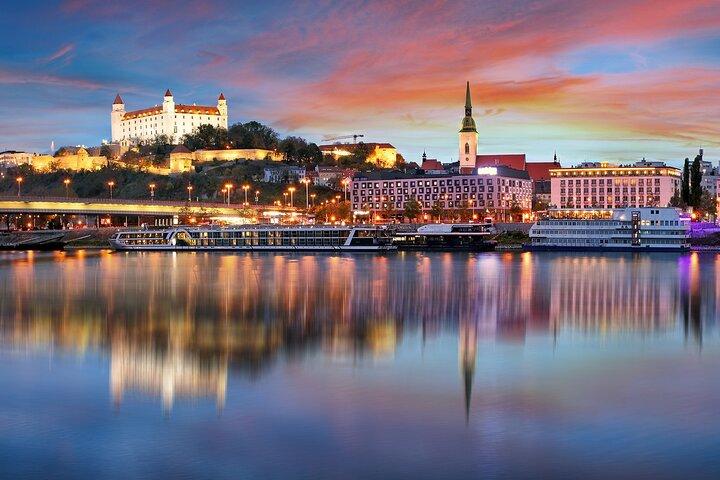 Transfer de luxo de Bratislava para Viena ou Vienna Airport
