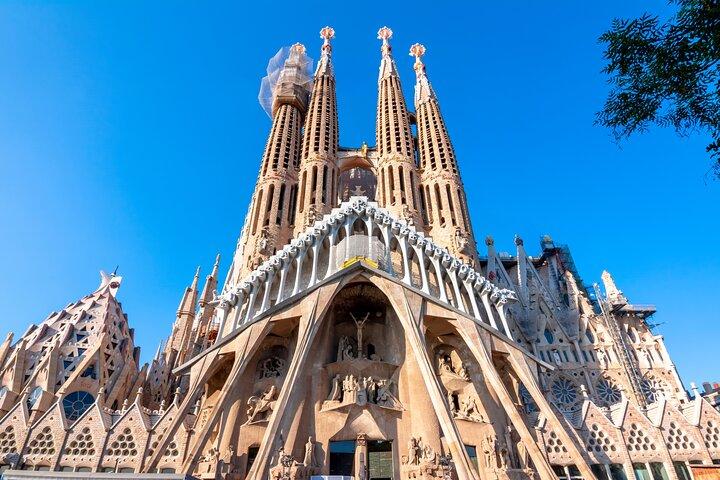 Sagrada Familia Führung ohne Anstehen mit kleiner Gruppe