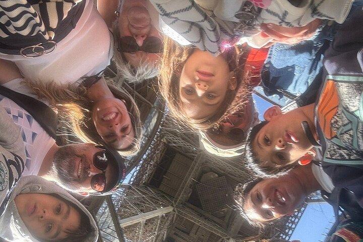Paris Halvdagstur & Kryssning, Privat Guide & Louvrentré