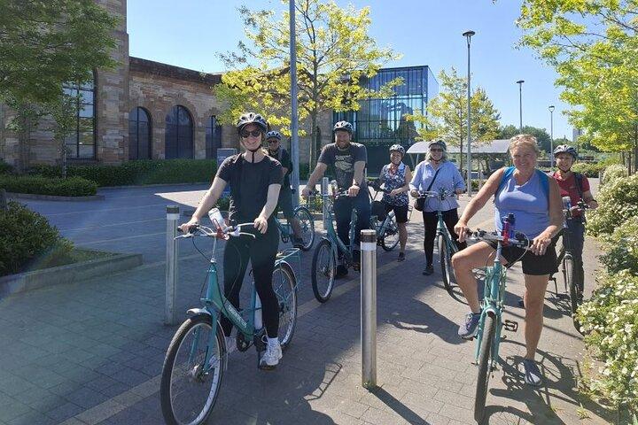 Glasgow City and Clyde Bridges Bike Tour