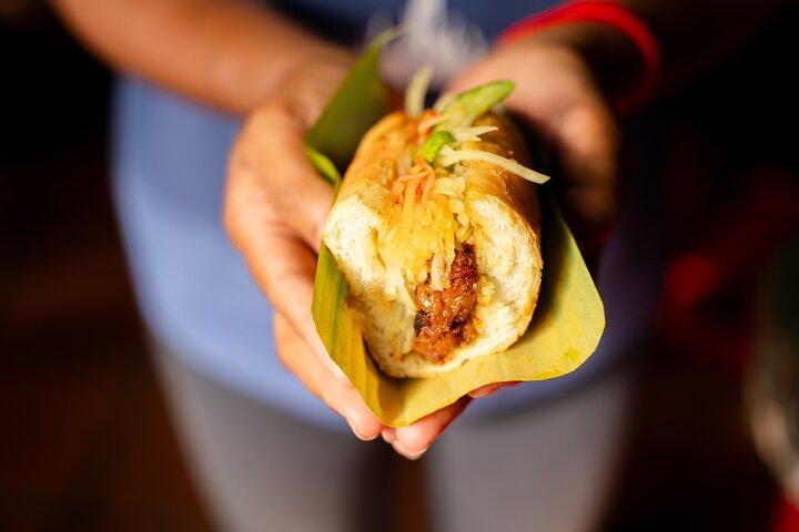 Tour gastronomico di Phnom Penh di Tuk Tuk: 20 Degustazioni e Bevande