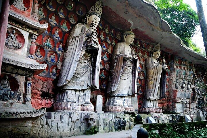 Dazu Rock Carvings and Ancient Town Tour de um dia cultural privado