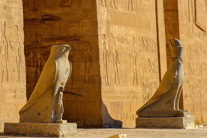 Private Full-Day Tour to Esna, Edfu & Kom Ombo Temples from Luxor