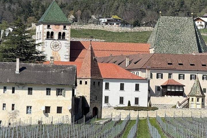 ボルツァーノで終わるオルティセイ、聖マグダレーナへのプライベート旅行インスブルック