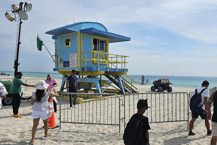Miami Insider : ボートクルーズ（オプション）付き小グループシティツアー