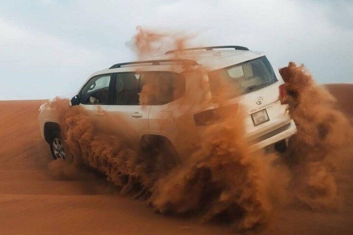 Premium Red Dune Safari with Quad Bike 30Min VIP Seating & Dinner