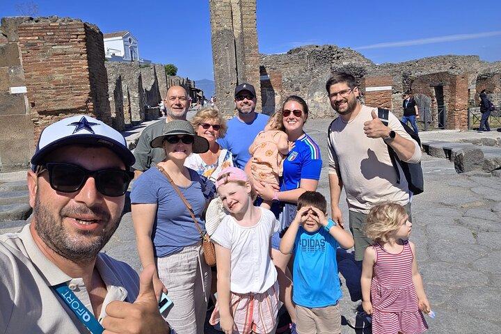 Pompéi : Visite partagée avec un guide archéologue et billet inclus