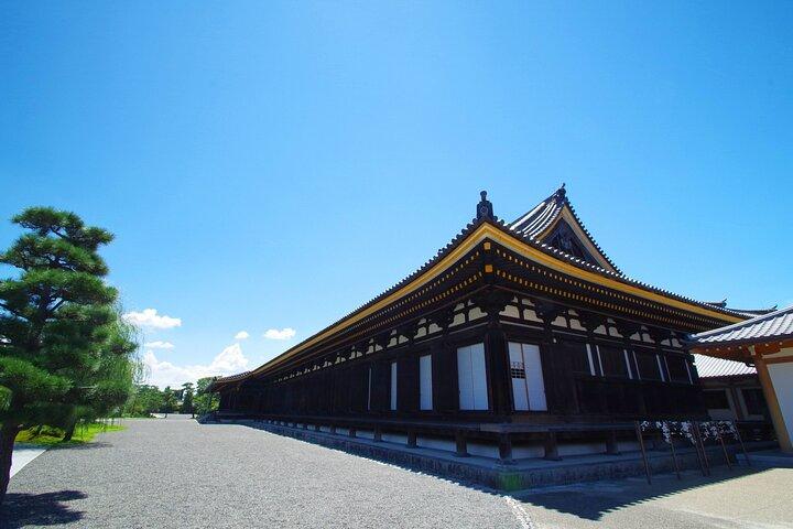 京都： 1,001体の三十三間堂の観音像