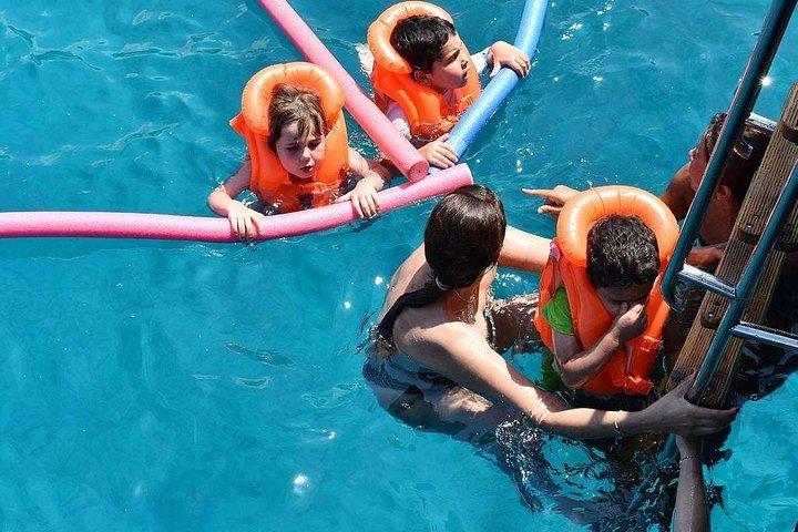アギストリ、モニ＆アイギーナ終日水泳クルーズツアー