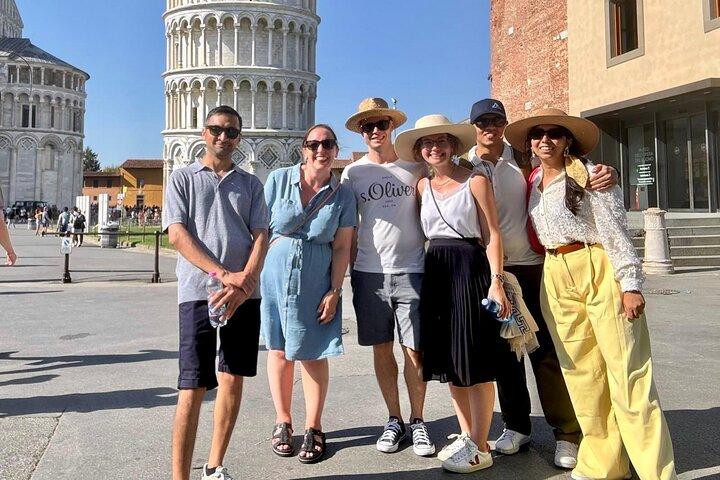 Recorrido a pie por Pisa : Torre inclinada & Plaza del Milagro
