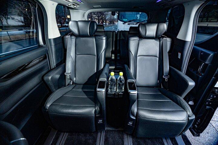 Tokyo to/from Narita (NRT): Private Van Transfer (One-Way)