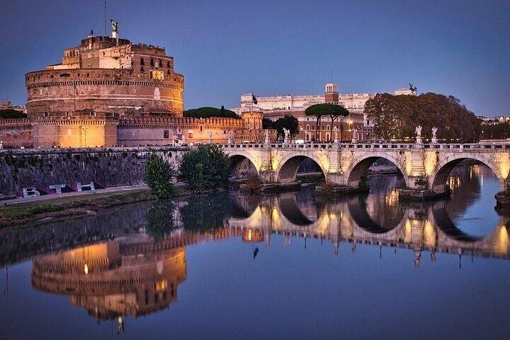 Private Transfer From Rome Train Station - Roma Hotel