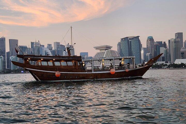 Moonlight on Marina Cruzeiro Dhow Tradicional com jantar opcional