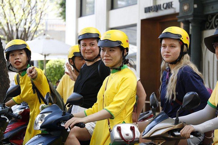 サイゴン：歴史、文化、隠れた宝石バイクアドベンチャー