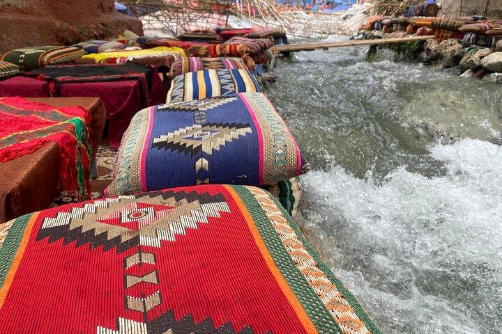 Excursion d'une journée de Marrakech à la vallée de l'Ourika et montagnes de l'Atlas + déjeuner