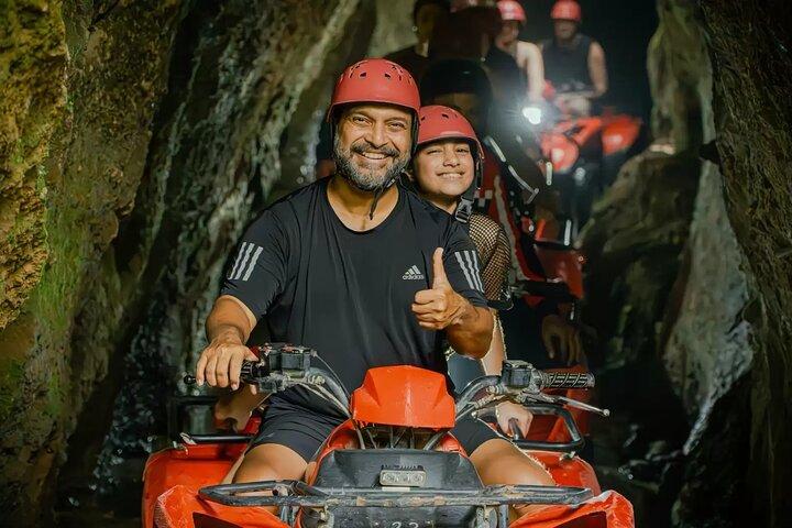 ジャングル、トンネル、滝を巡るKUBER BALI ATVツアー