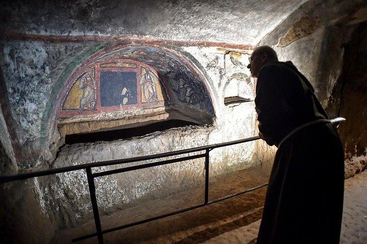 Rome Underground Tour: Catacombs, Crypts & Secrets with Transfers