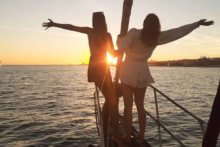 Fiume Tago - Tour privato in barca a vela d'epoca