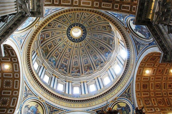 Basilique Saint-Pierre, tombeaux des papes et coupole - Visite guidée