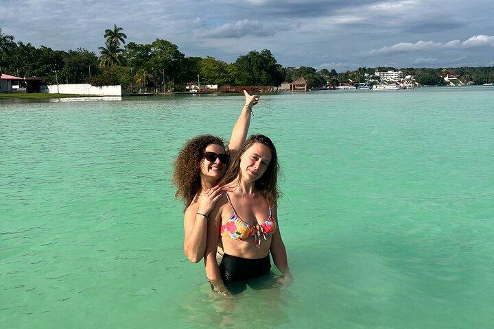Excursion collective aux rapides de Bacalar en ponton