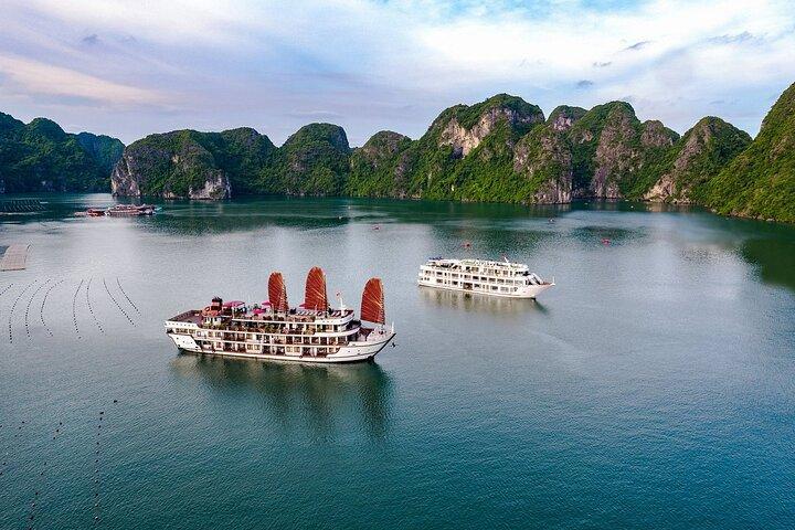 De Hanoi : 2D1N Ha Long Bay Cruise com varanda privada e refeições