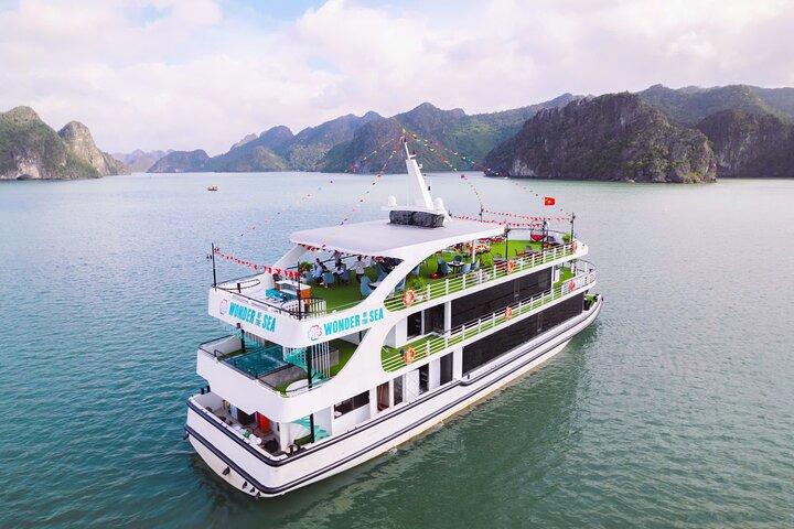 De Ha Noi - viagem de dia inteiro à baía de Ha Long