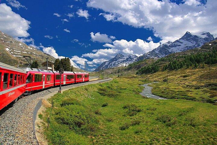 Vanuit Milaan: Bernina Rode Trein en rondleiding door St. Moritz