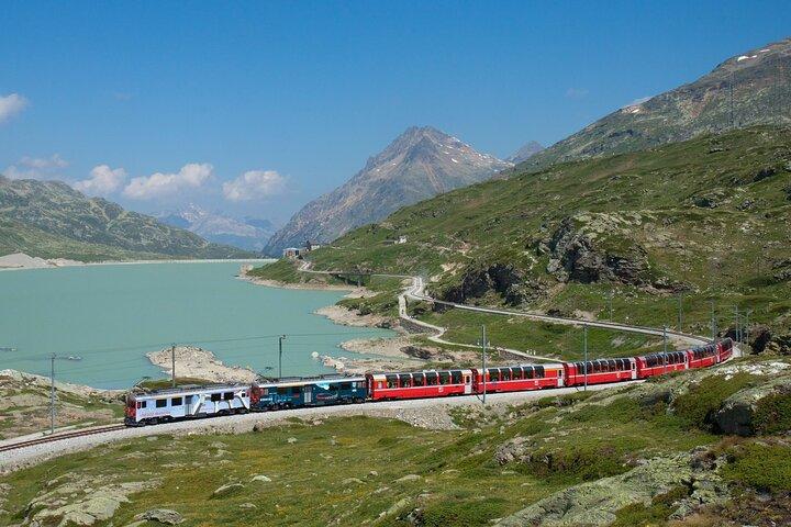 De Milão: Trem Vermelho Bernina e Tour de St. Moritz