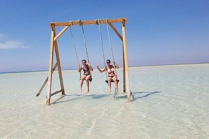 Orange Bay Island skärmsegling, snorkling med lunch - Hurghada