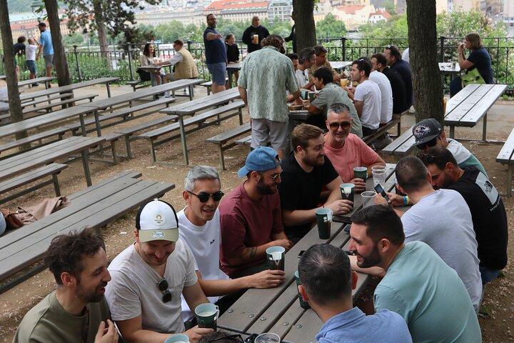 Prague Craft Beer Tour: 8 Czech Beers, Taproom & Best Beer Garden