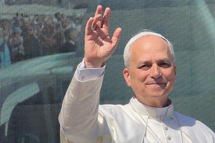 ローマで教皇謁見 ローマで教皇レオ14世とのプライベートツアー