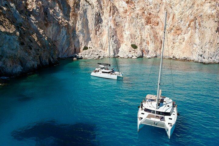 Catamarancruise van een hele dag: Poliegos - Kleftiko