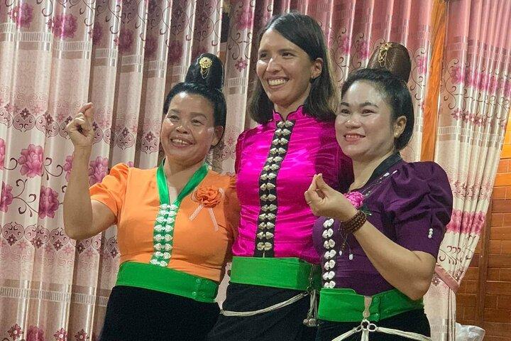 Tour en moto por la vida nocturna Dien Bien Phu